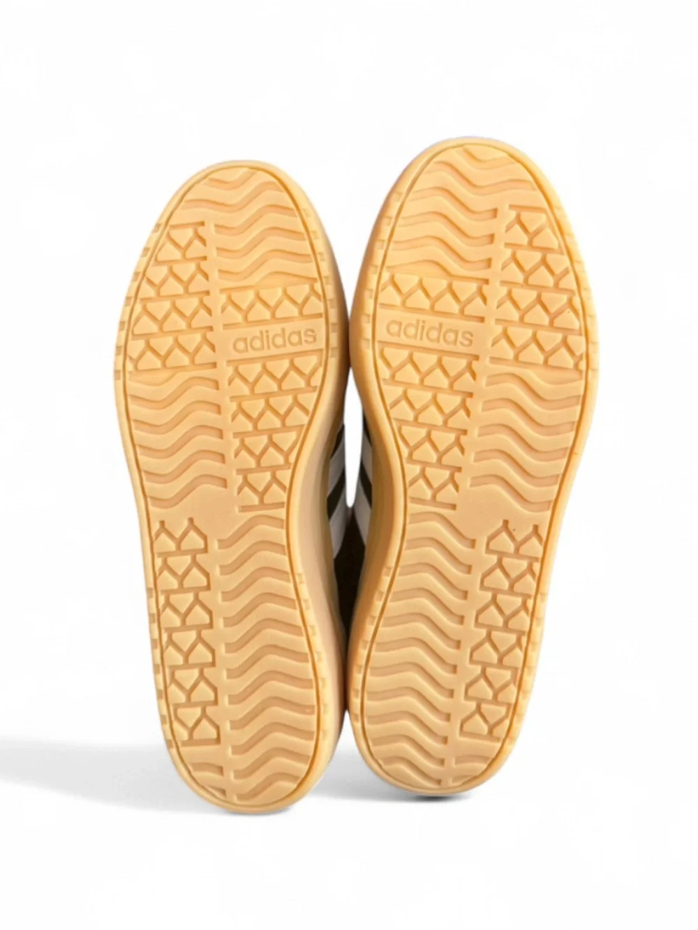 adidas VL Court Bold Triple Stack Gum Sole Shoes Size US Women’s 9/ Men 8 (NEW)